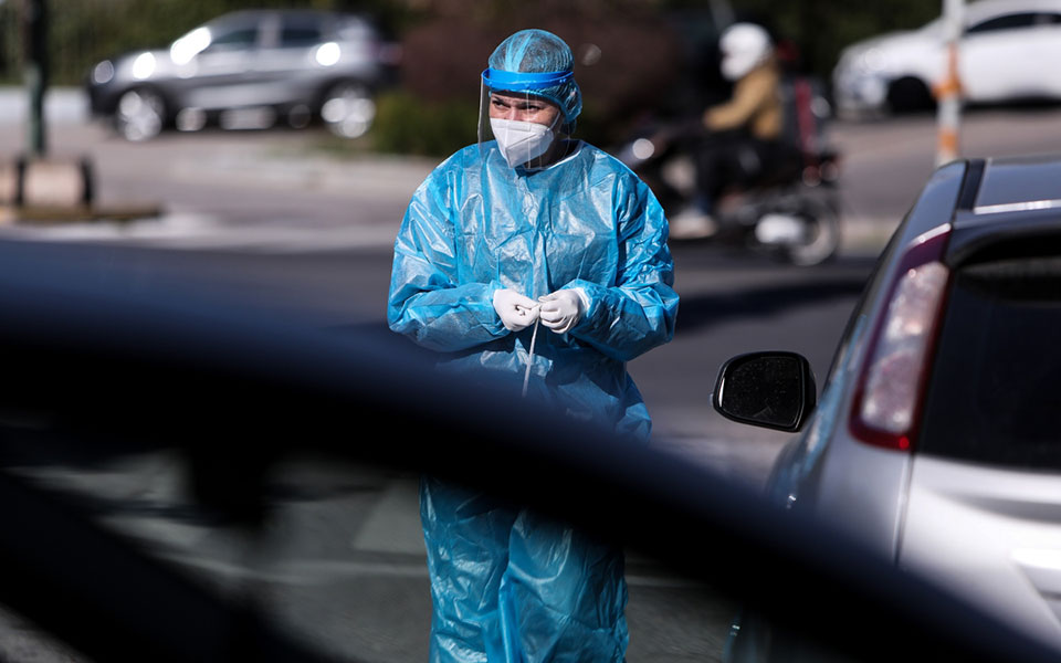 κορωνοϊός-βράζουν-αττική-και-θεσσα-561577003