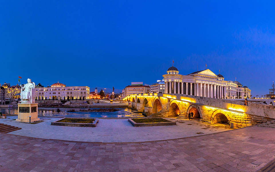 βόρεια-μακεδονία-το-vmro-ζητά-πρόωρες-βου-561569803