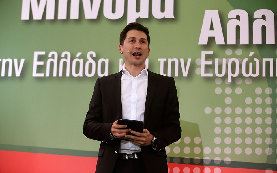 χρηστίδης-δεν-θα-γίνουμε-πατερίτσα-το-561569686