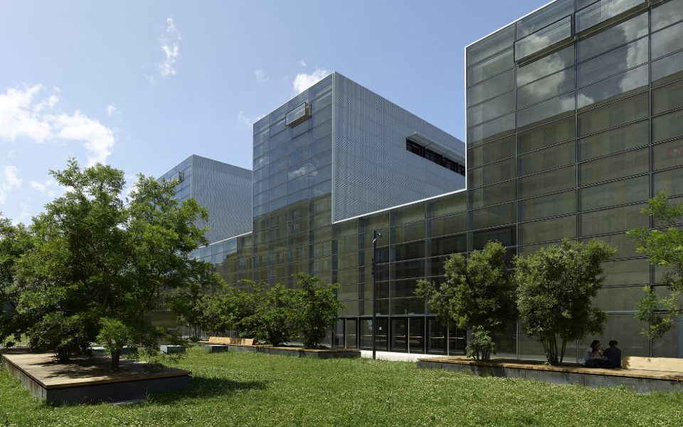 Comédie de Genève: Με πρόζα φτιάχνονται τα όνειρα-2