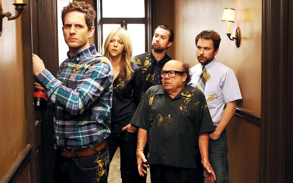 στο-μικρό-μπαρ-της-αναρχίας-561631285