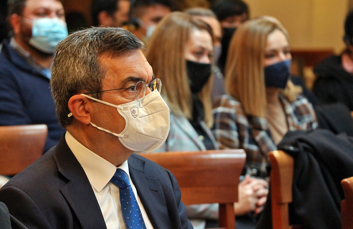 μια-ευρωπαϊκή-πρωτοβουλία-κατά-των-δι-561631786