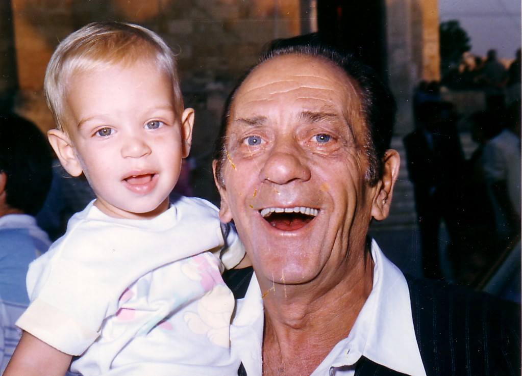 Συνέντευξη στην «Κ»: «Ο παππούς μου ο Ζαμπέτας»-1