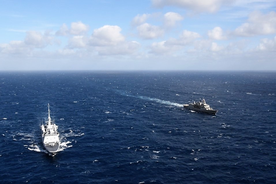 Κρήτη: Συνεκπαίδευση της φρεγάτας «Σαλαμίς» με τη γαλλική FREMM «Auvergne» (εικόνες)-3