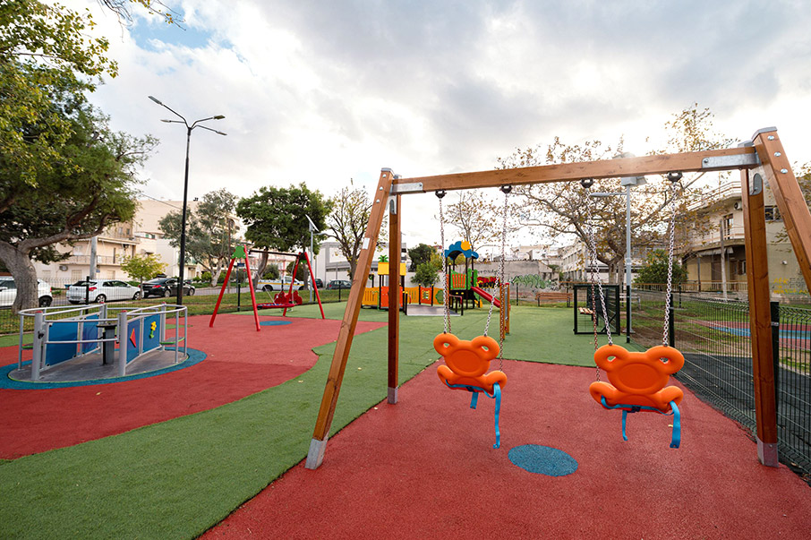 Τρεις Παιδικές Χαρές για παιδιά με ειδικές ανάγκες κατασκεύασαν τα ΕΛΠΕ-5