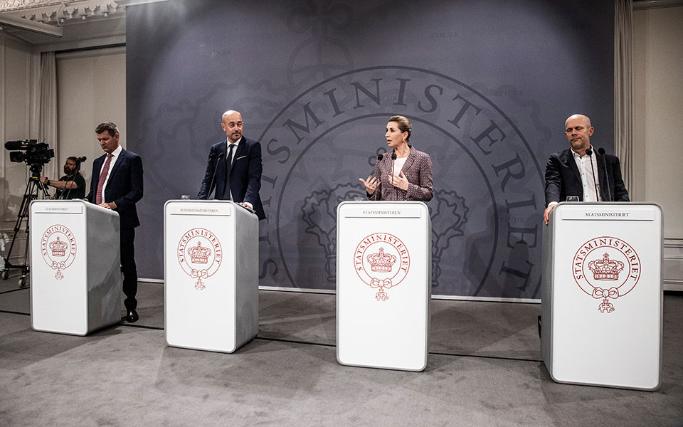 κορωνοϊός-η-δανία-κλείνει-δημοτικά-σχ-561621715