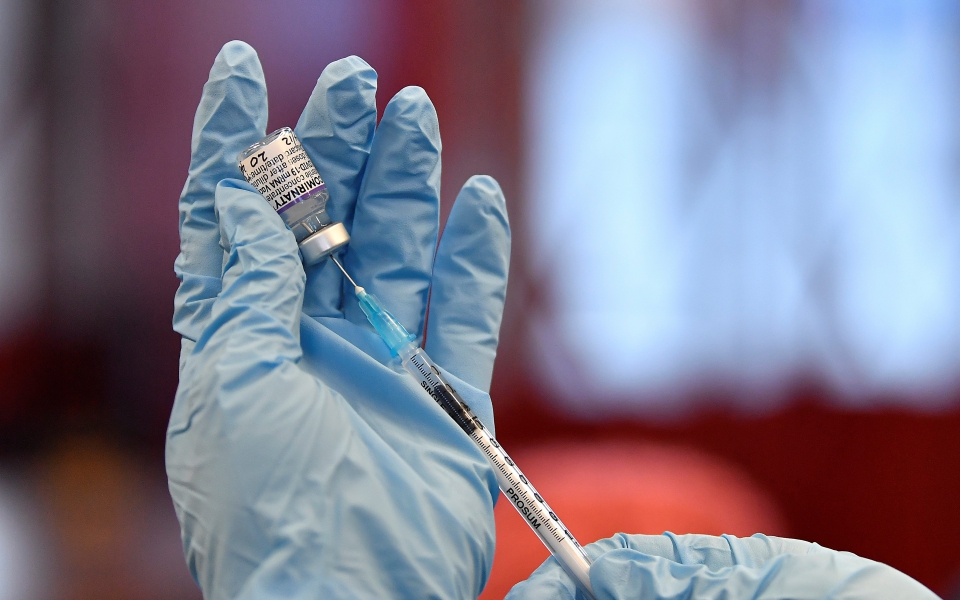 εμβόλιο-πόσες-δόσεις-booster-θα-χρειαστούμε-561624169