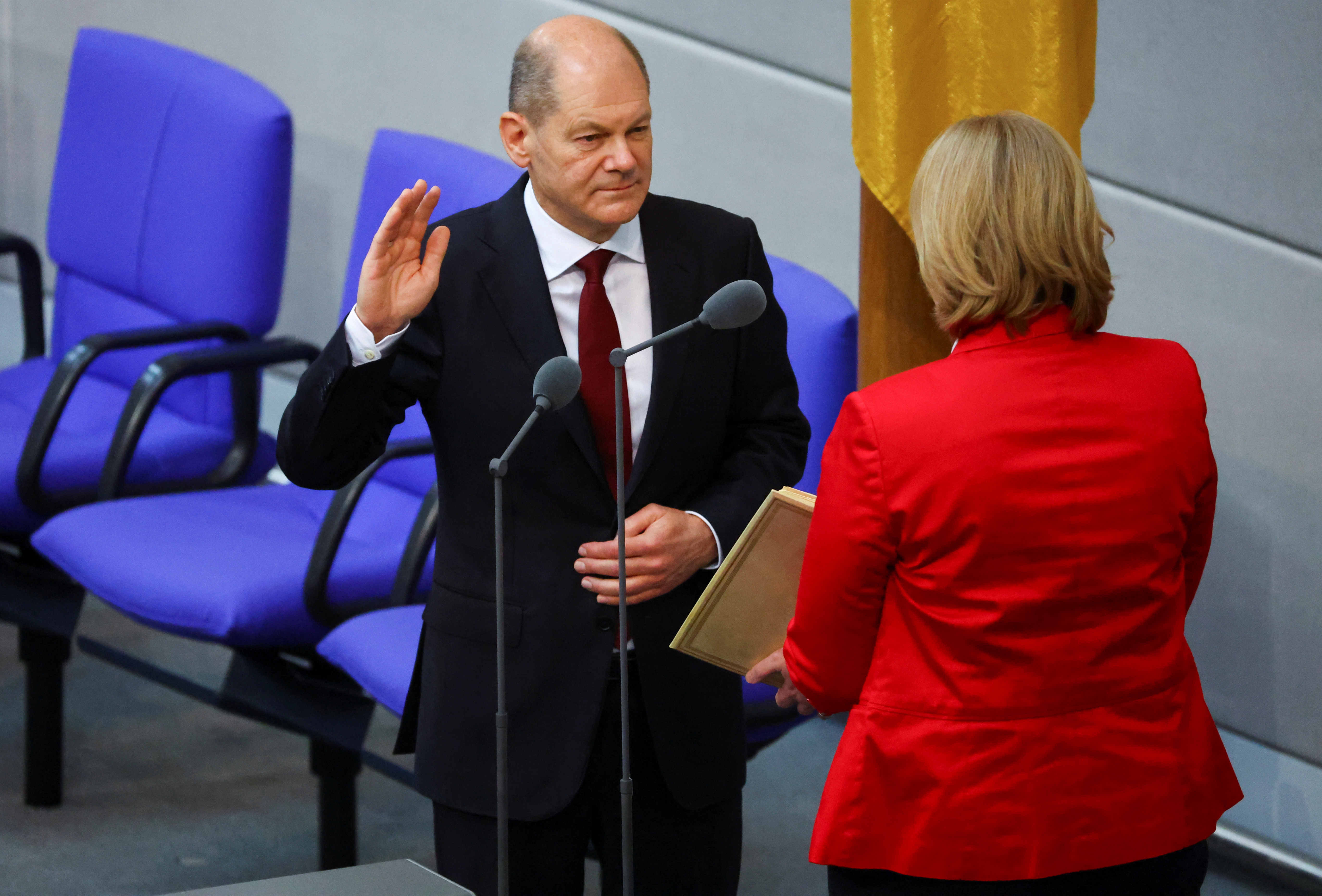 Γερμανία: Αλλαγή φρουράς στην Kαγκελαρία (εικόνες)-4