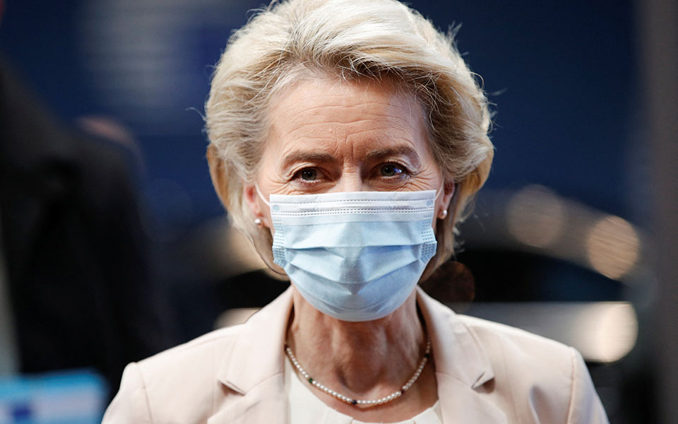 φον-ντερ-λάιεν-πάνω-από-το-78-του-ενήλικο-561646714