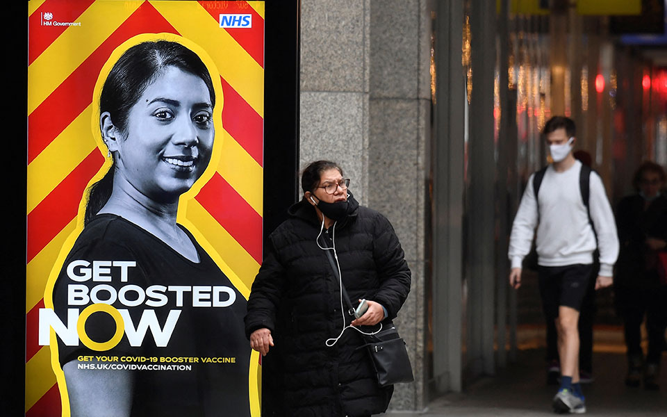 κορωνοϊός-μαύρο-ρεκόρ-με-93-000-κρούσματα-σ-561634990