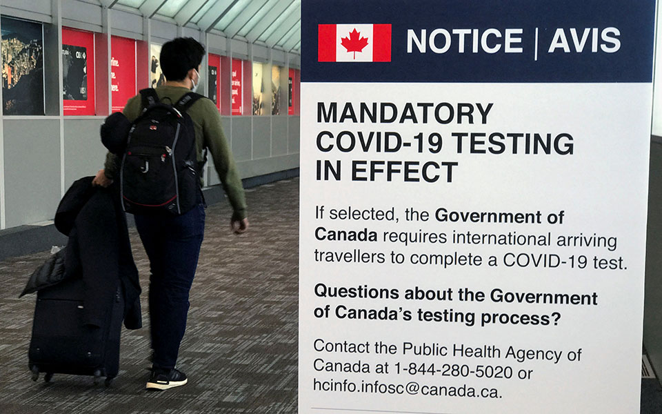 κεμπέκ-κλείνουν-μπαρ-γυμναστήρια-υ-561638635