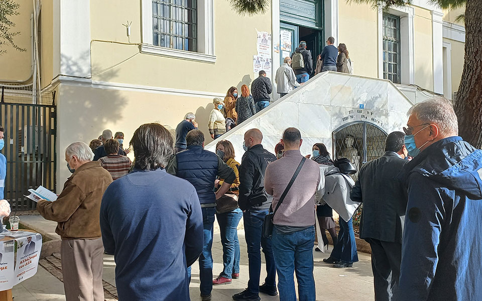 μεγάλη-η-συμμετοχή-στις-κάλπες-του-κιν-561616711