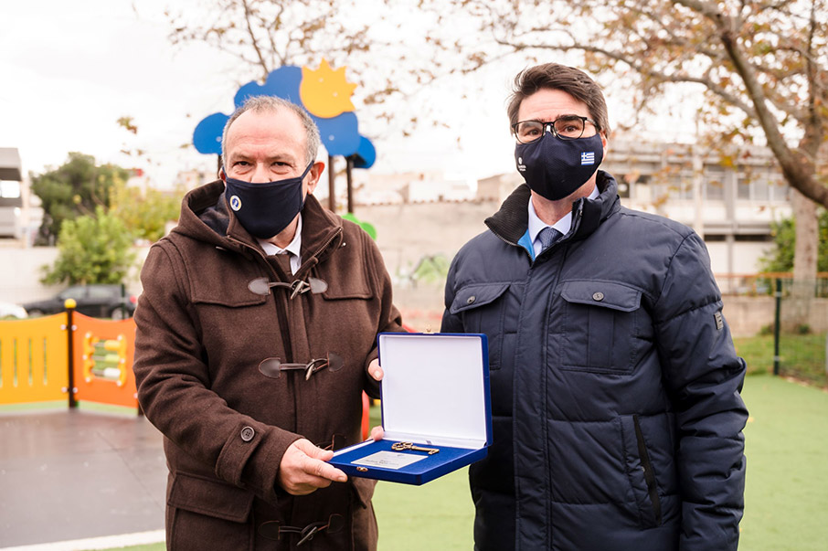 Τρεις Παιδικές Χαρές για παιδιά με ειδικές ανάγκες κατασκεύασαν τα ΕΛΠΕ-3