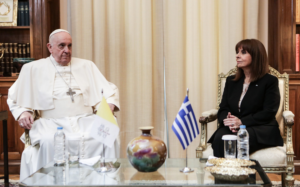 Πάπας Φραγκίσκος: «Χωρίς την Ελλάδα ο κόσμος δεν θα ήταν αυτό που είναι σήμερα»-4