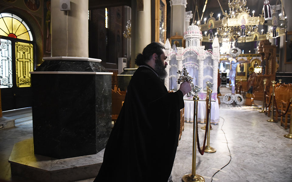 θεωρείο-παγώνει-η-μονιμοποίηση-των-561626815