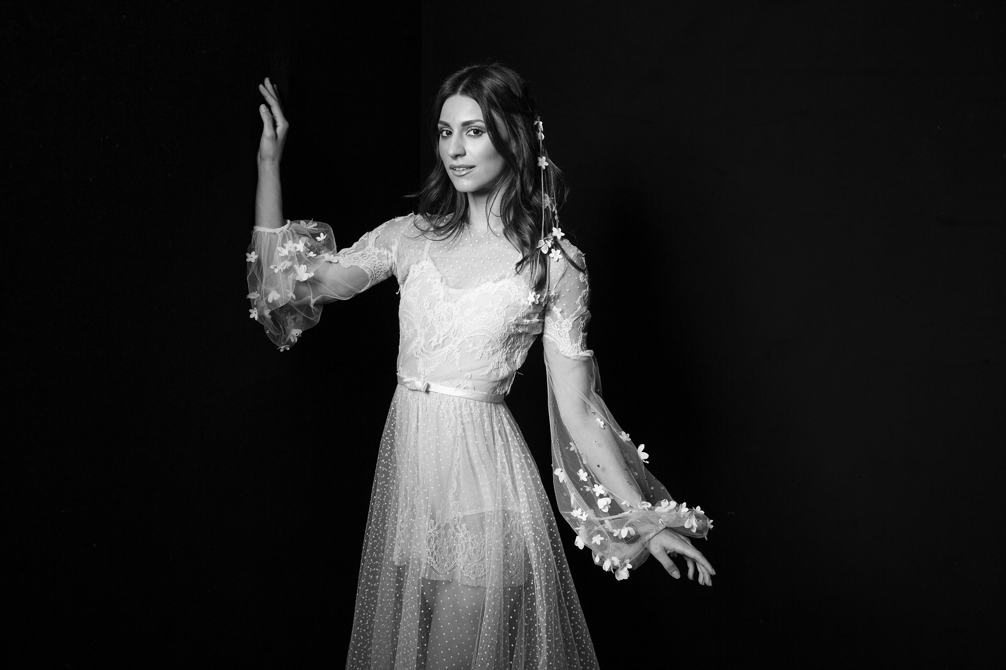 ενα-εικοσιτετράωρο-με-τη-χορεύτρια-ελ-561636700