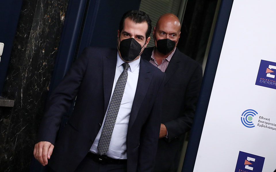 υποχρεωτικός-εμβολιασμός-live-η-εξειδίκ-561611812