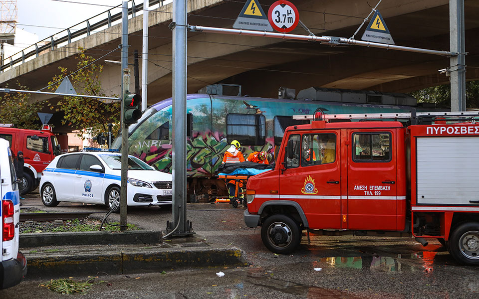 εκτροχιασμός-τρένου-χωρίς-τραυματίε-561622678