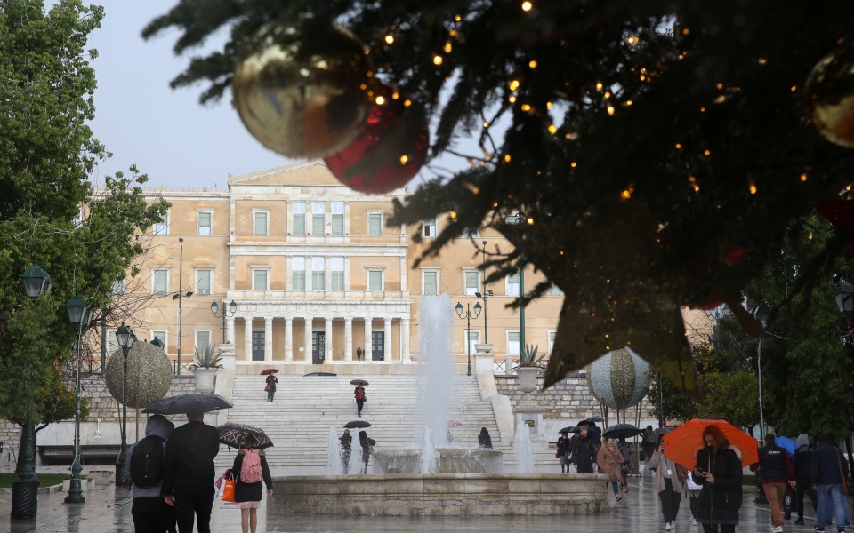 ο-καιρός-αύριο-βροχές-και-ισχυρές-κατα-561614023