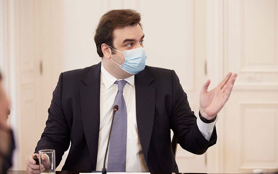 πιερρακάκης-εντός-μηνών-στα-κινητά-το-561651949