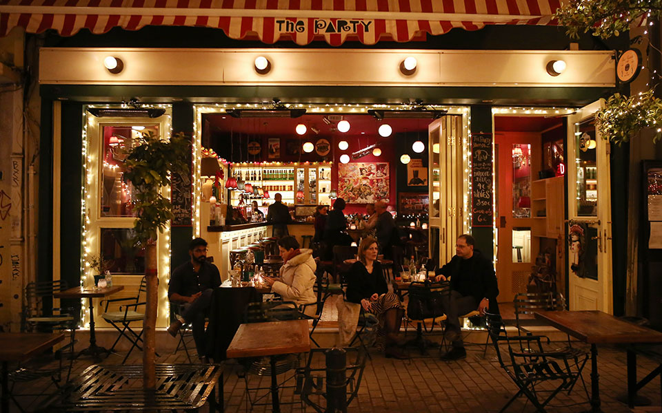 τα-νέα-μέτρα-στήριξης-των-εργαζομένων-561652093