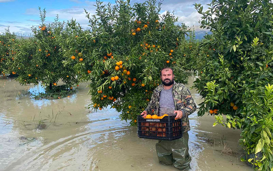 Εικόνες καταστροφής άφησε πίσω της η σφοδρή κακοκαιρία-2