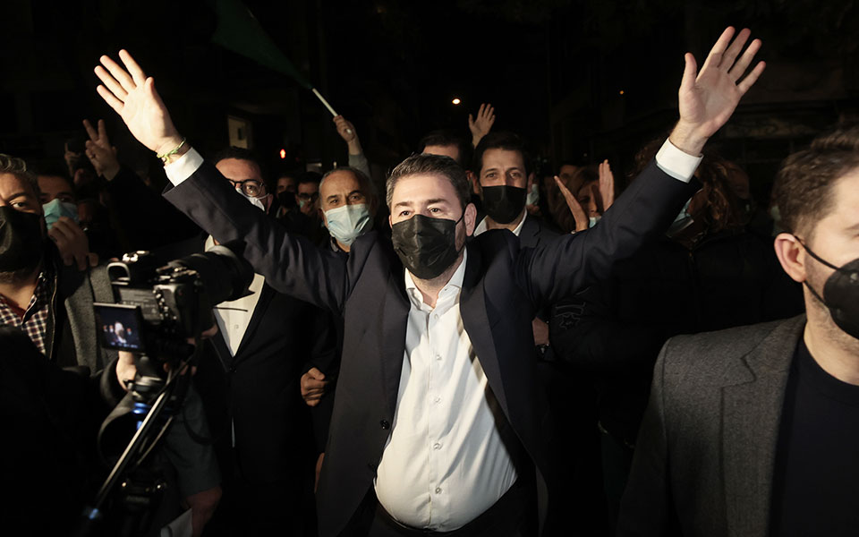 πασοκ-προσδοκίες-και-υπευθυνότητα-561629401