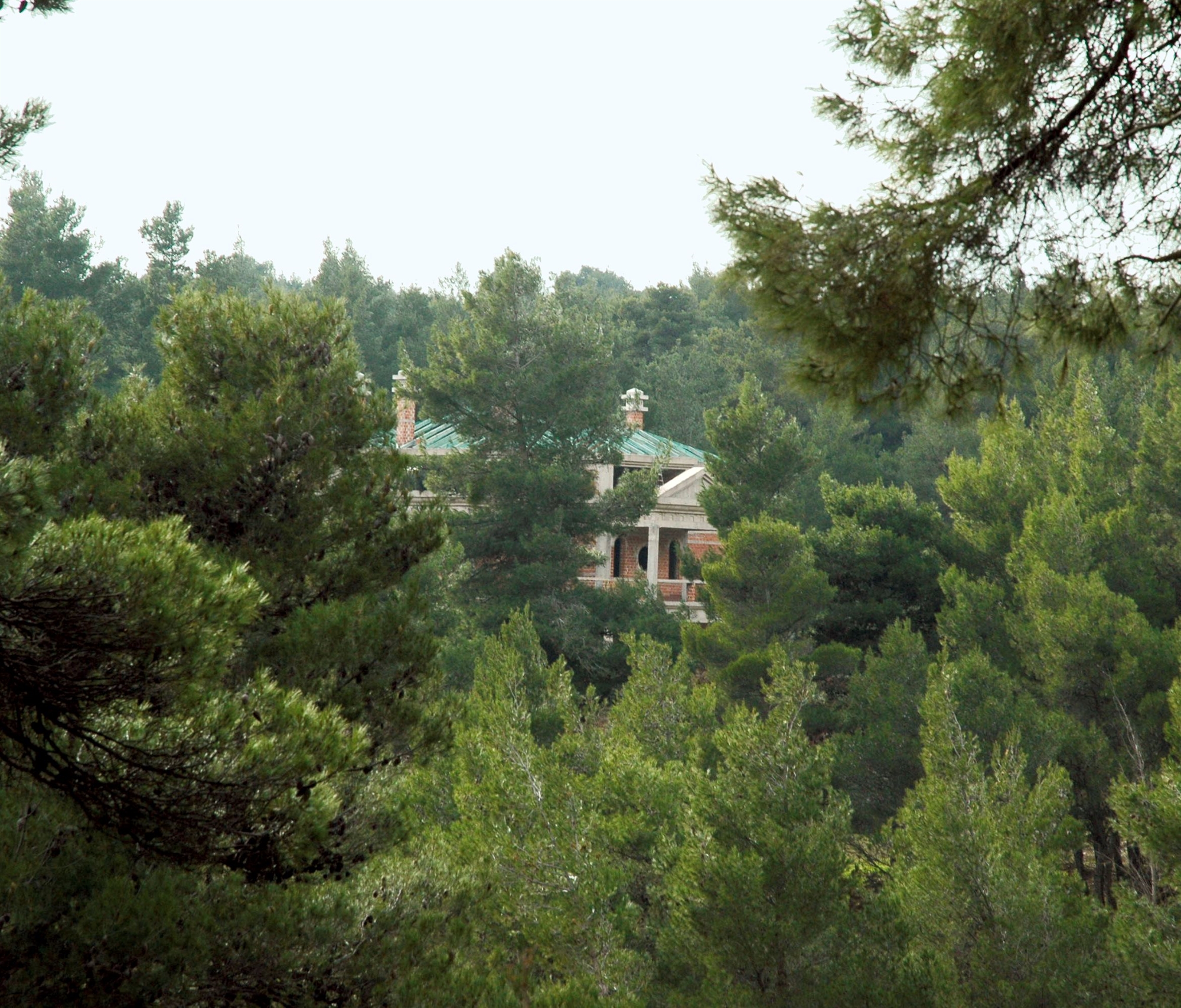 πωλητήριο-σε-70-000-καταπατημένα-δημόσια-α-561614803