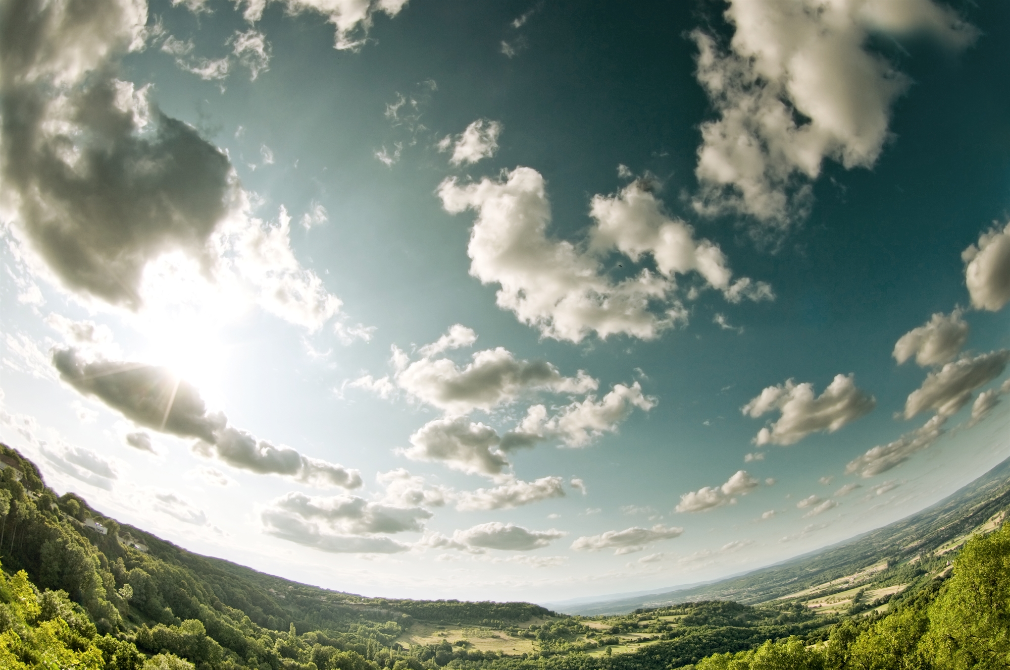 δύο-ζευγάρια-και-το-μάτι-στον-ουρανό-561626491
