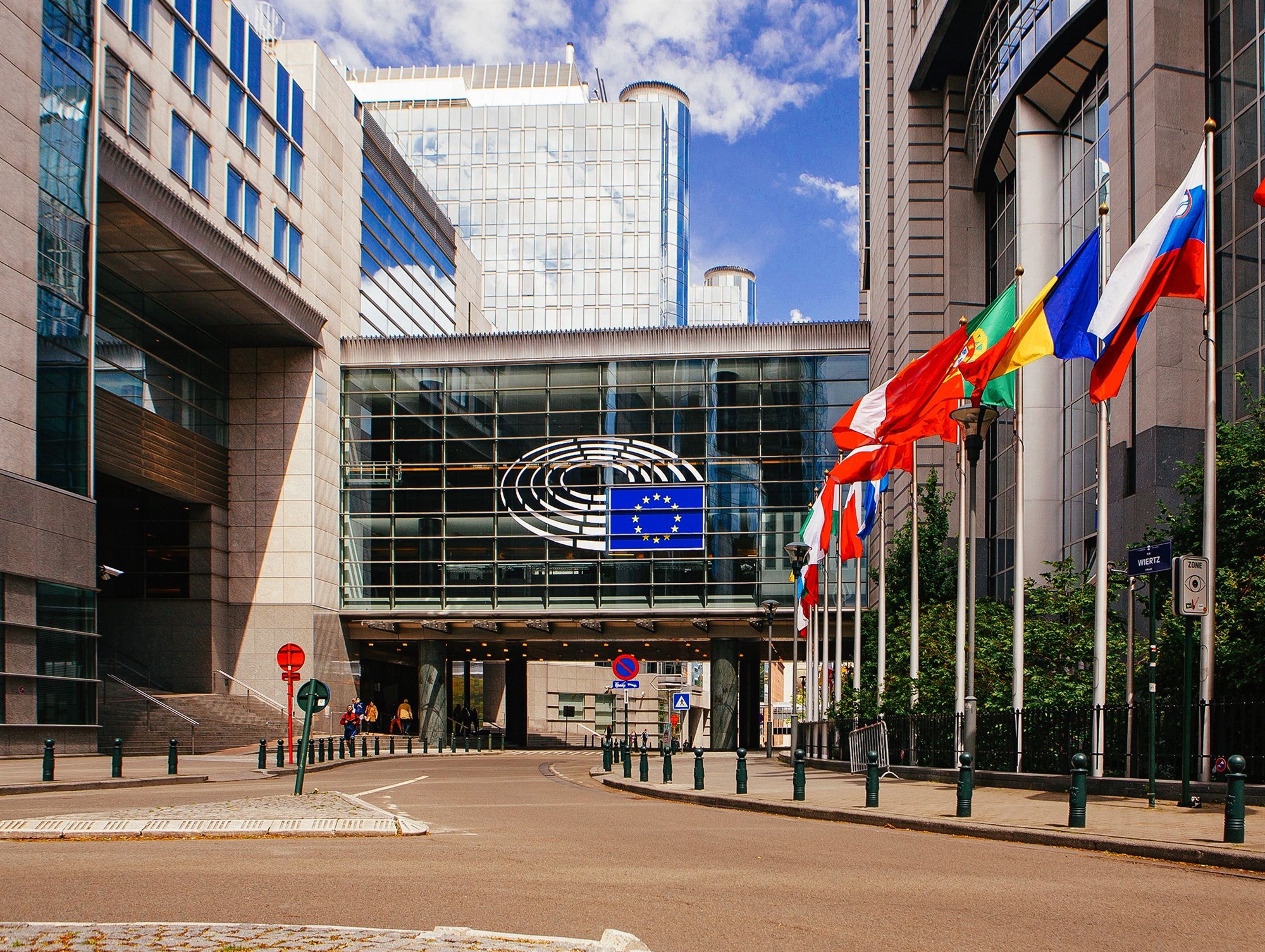 ελάχιστος-εταιρικός-φόρος-κοινοί-καν-561642523