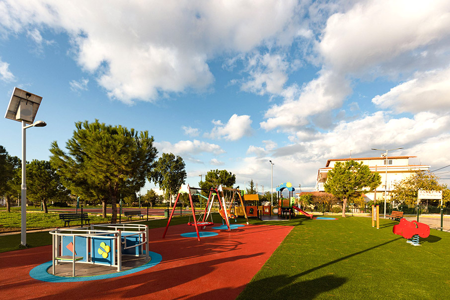 Τρεις Παιδικές Χαρές για παιδιά με ειδικές ανάγκες κατασκεύασαν τα ΕΛΠΕ-4