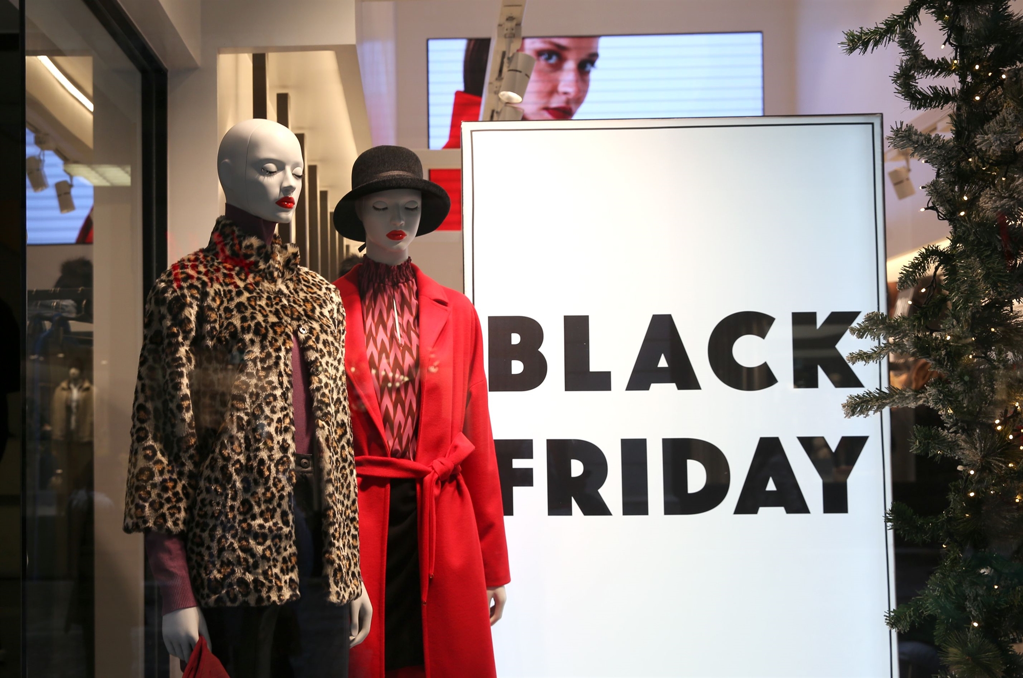 black-friday-2-στις-3-επιχειρήσεις-δεν-είδαν-τόνωσ-561611500
