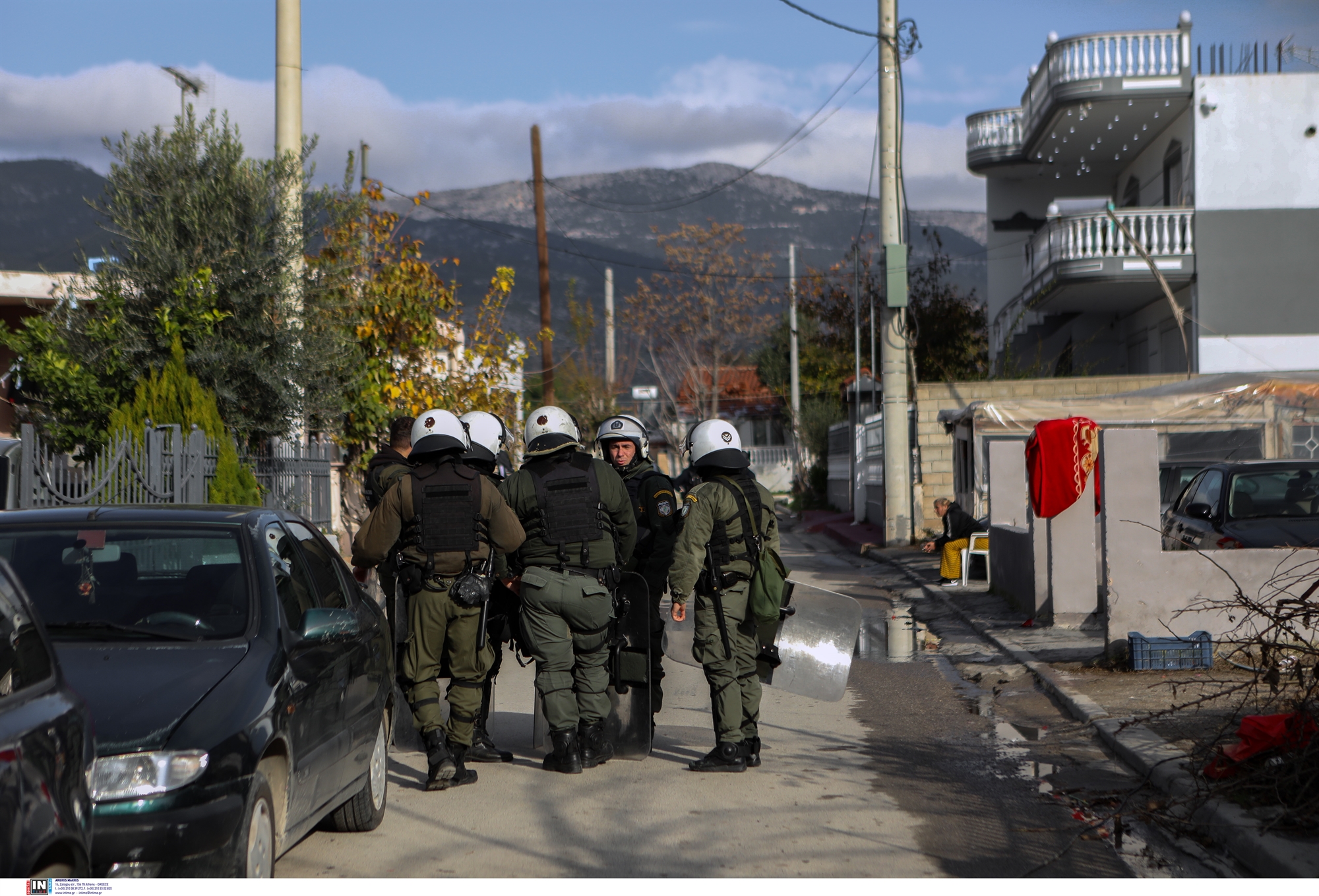 συλλήψεις-για-ναρκωτικά-και-όπλα-σε-ζ-561635056
