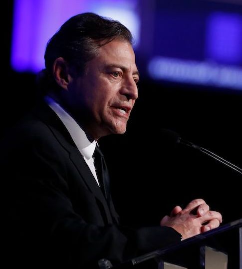 H ομογένεια συγκέντρωσε δύο εκατομμύρια δολάρια για τη χώρα μας στο γκαλά του ΤΗΙ-3