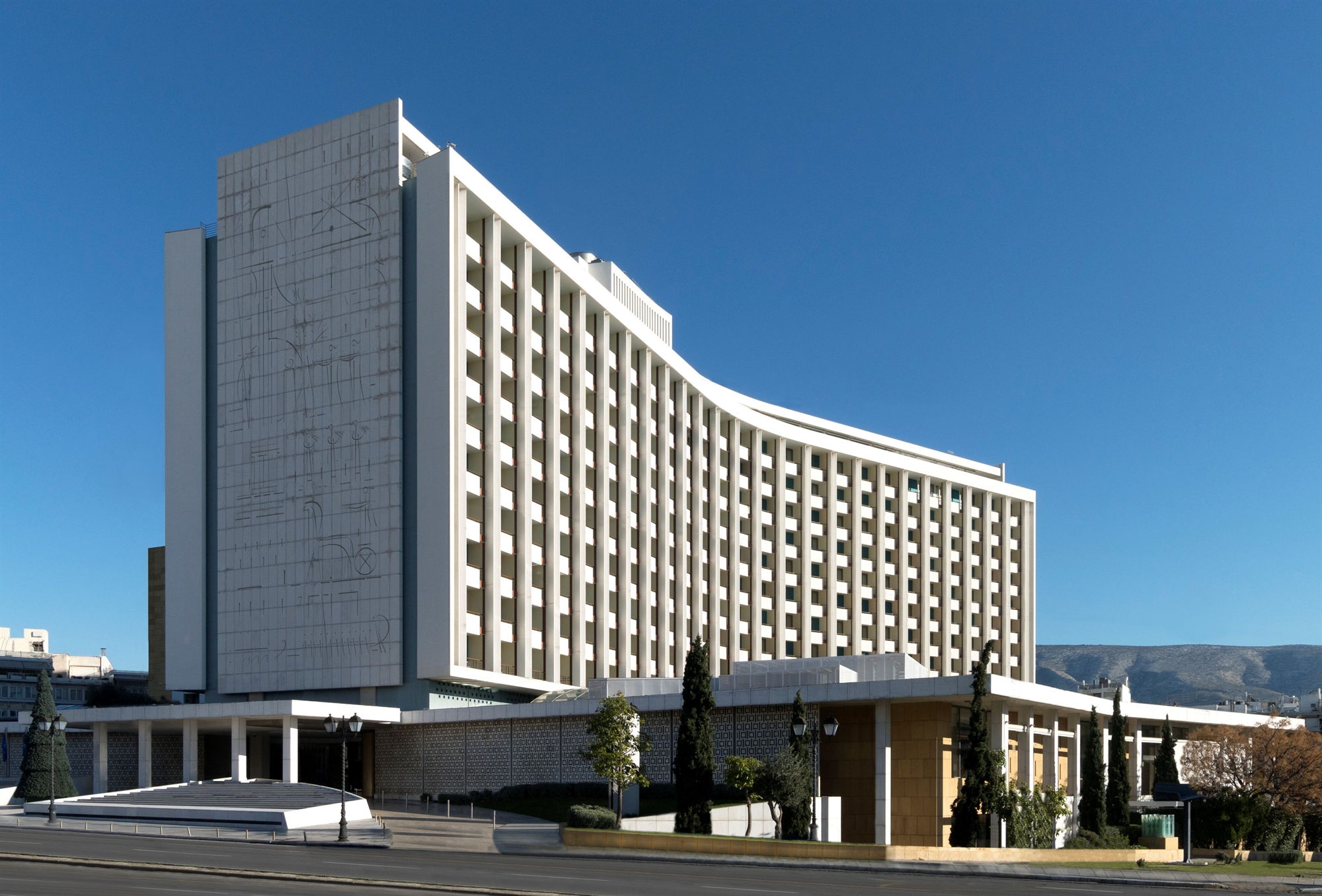 Το Hilton μετονομάζεται σε Conrad με νέες επενδύσεις 130 εκατ. ευρώ-1