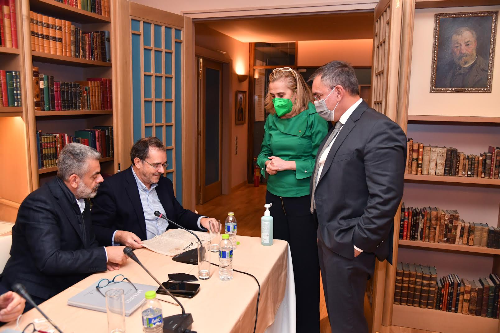 Ο Τύπος του 1821: ένα λεύκωμα της ΕΣΗΕΑ και της Ελληνογερμανικής Αγωγής-1