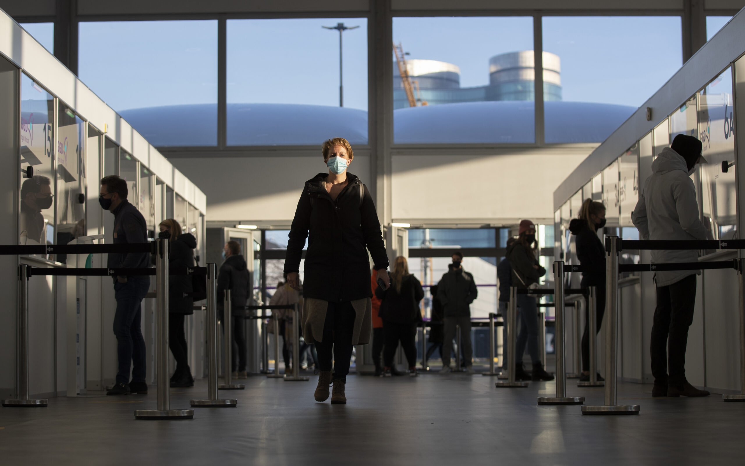 ολλανδία-όμικρον-εμβολιασμένοι-561612553