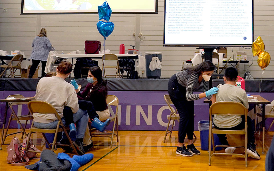 εμβολιασμός-πράσινο-φως-και-για-τις-561611920