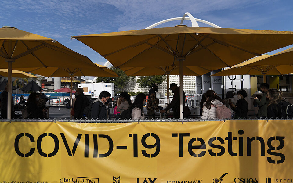 ηπα-με-500-εκατ-δωρεάν-rapid-test-επιχειρούν-να-μ-561639610