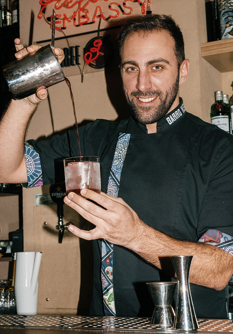 Κερνάμε κοκτέιλ-2