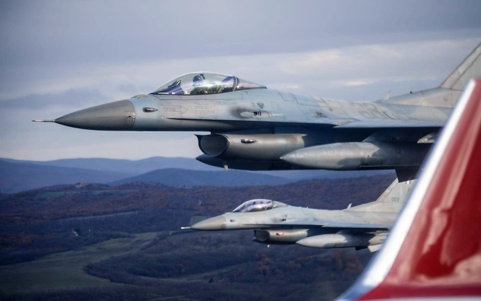 Το ΝΑΤΟ ξεκίνησε την αστυνόμευση του εναέριου χώρου της Β. Μακεδονίας-1