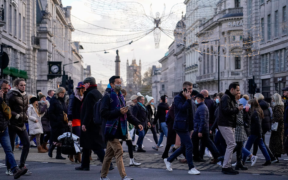 new-york-times-μετάλλαξη-όμικρον-απαντήσεις-σε-4-561619990