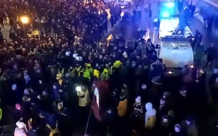 λετονία-διαδήλωση-κατά-των-μέτρων-για-561628435