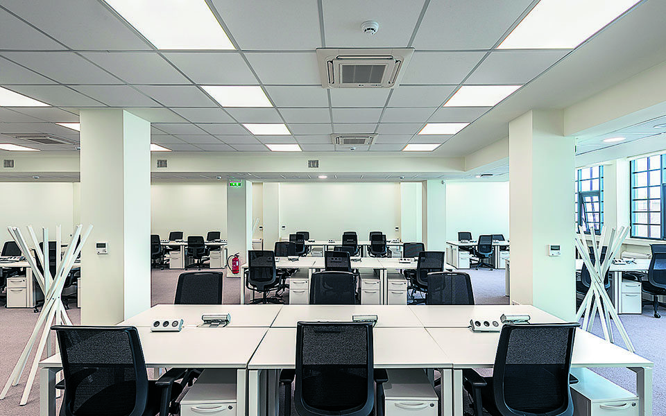 έλλειμμα-ποιοτικών-θέσεων-εργασίας-561636910