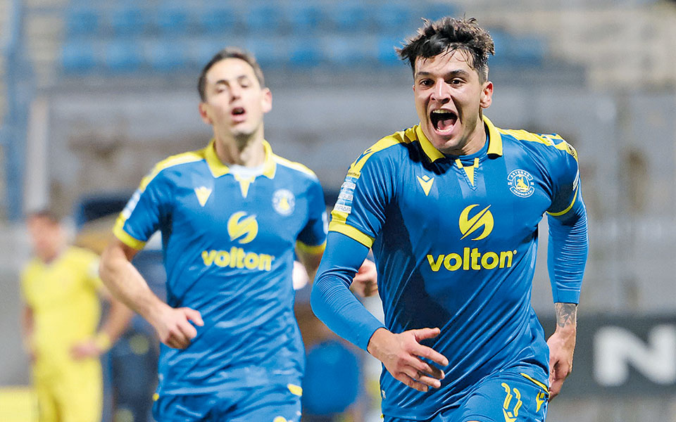 nίκησε-τον-παναιτωλικό-και-αγγίζει-εξά-561630757