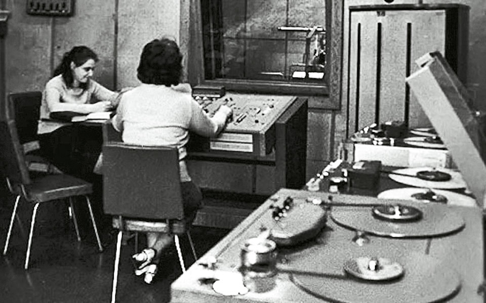 σοβιετική-εισβολή-στο-αφγανιστάν-ήτ-561647872