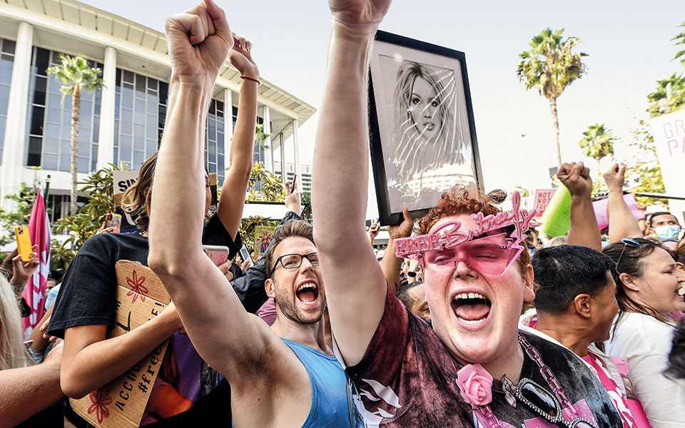 Britney Spears: 40 ζωές σε 40 χρόνια-6