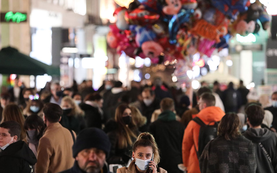 κορωνοϊός-σαρώνει-η-όμικρον-στους-νέο-561648400