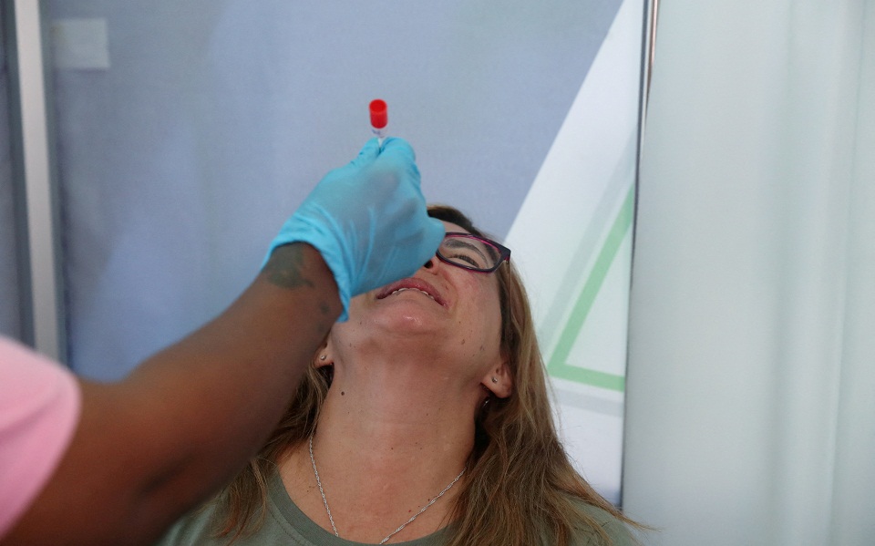 μετάλλαξη-όμικρον-σαφείς-ενδείξεις-α-561644887