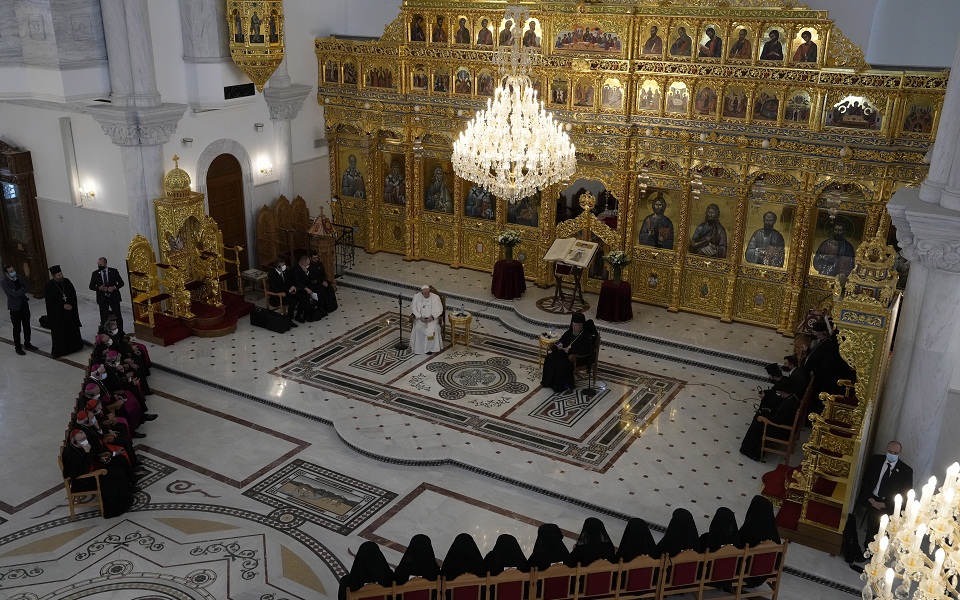 Πάπας Φραγκίσκος στην Κύπρο: Θλίψη για τους αιώνες διχασμού μεταξύ Καθολικών και Ορθοδόξων-2